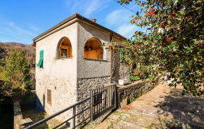 2 Bedroom Beautiful Home In Castagnetoli